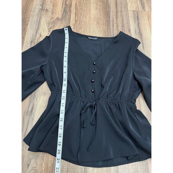 NWOT Shein Women's Black V-Neck Long Balloon Sleeve Elastic Waist Blouse, Size M - Picture 7 of 8